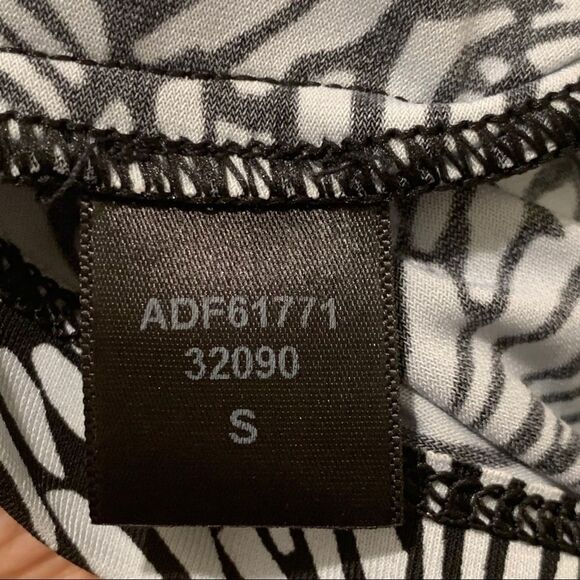 BCBGMAXAZRIA Sleeveless Blue V Neck Midi Dress S - Picture 10 of 10